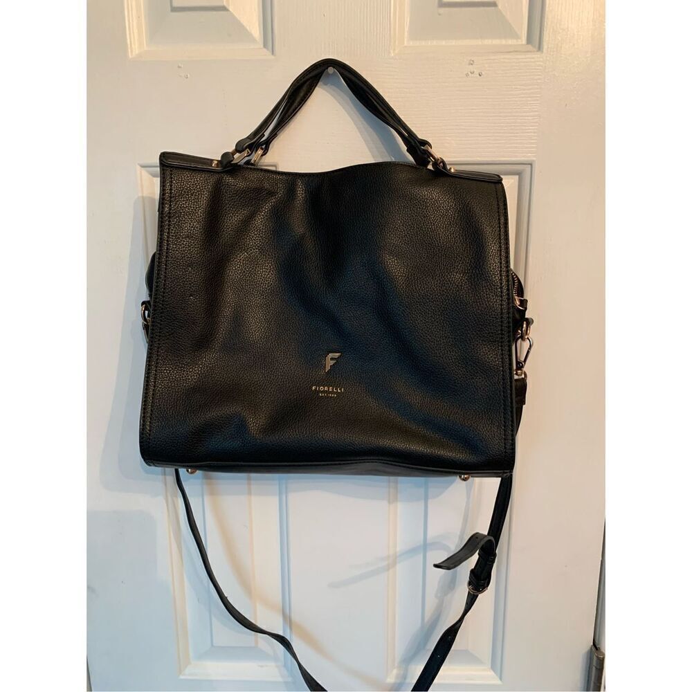 Fiorelli Women Black Pebbled Leather Shoulder Bag 3 Compartments Gold Chain 13x1